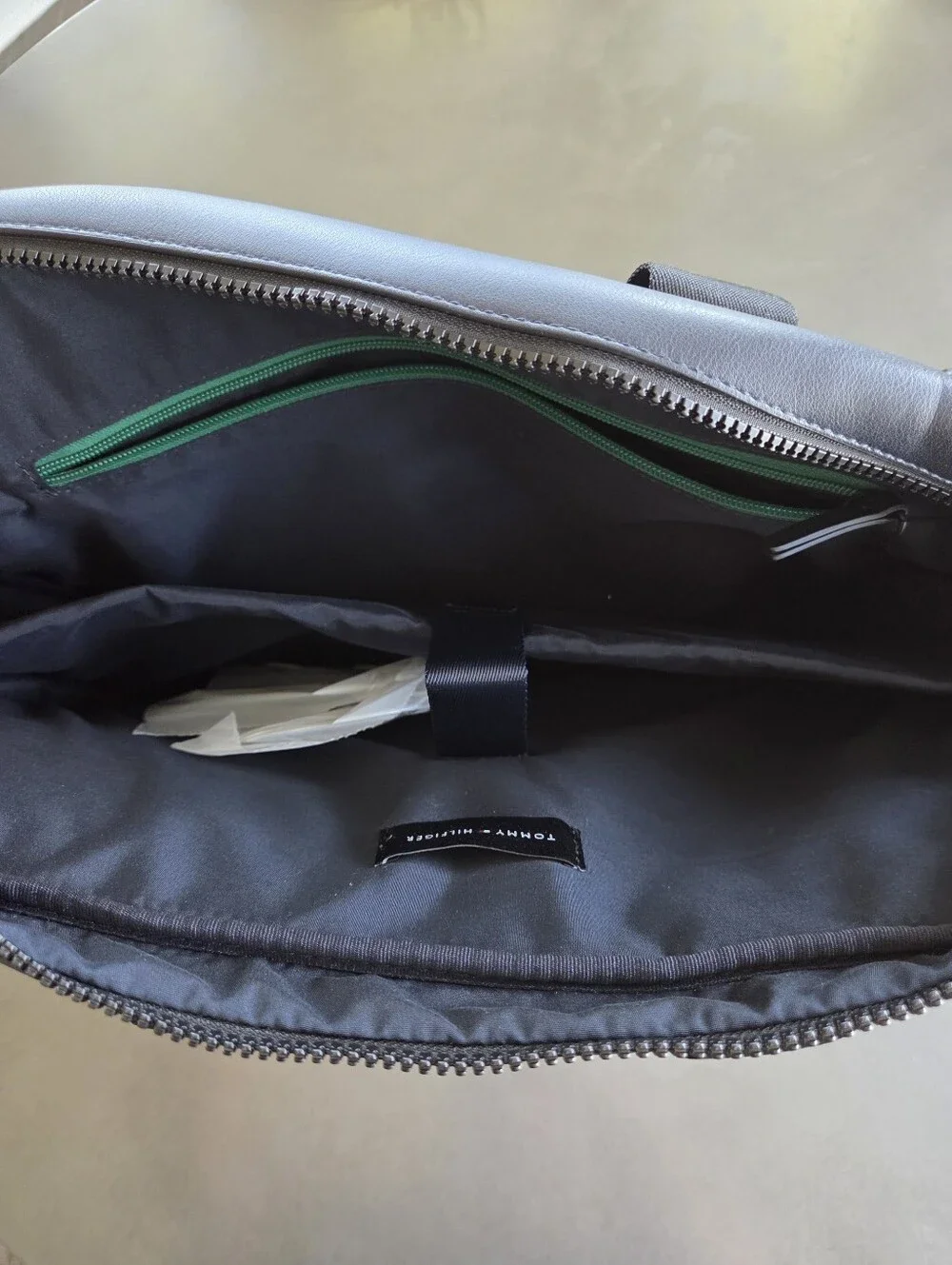 Tommy Hilfiger Men's Logo Computer Bag NWT $139